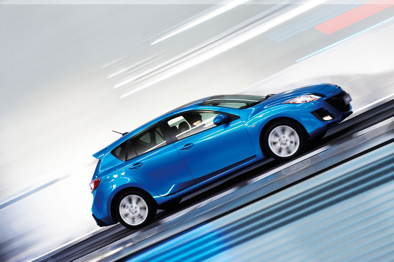 Illustration for article titled 2010 Mazda3 Hatchback Shows Off Sexy New Rear Live In Bologna